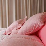 لحاف تركي وردي فاخر من القطن الطبيعي