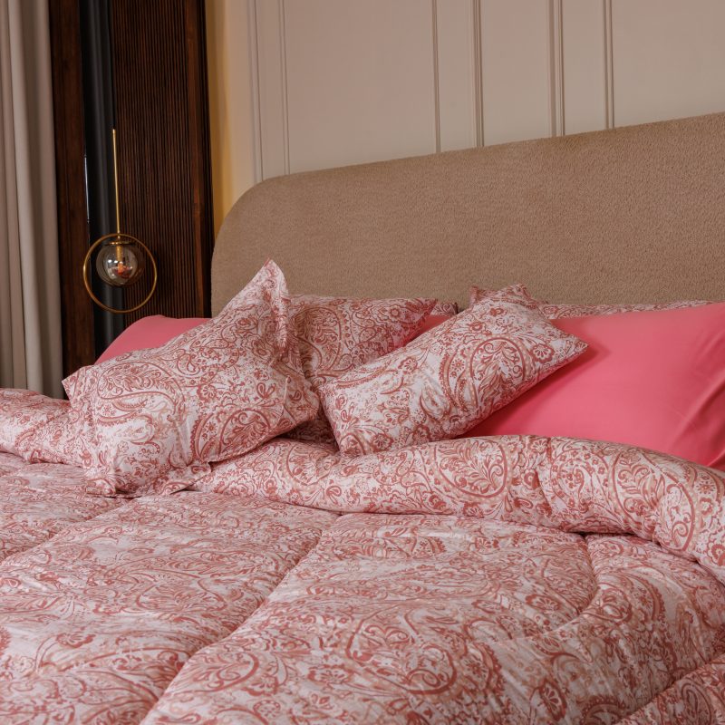 لحاف تركي وردي فاخر من القطن الطبيعي