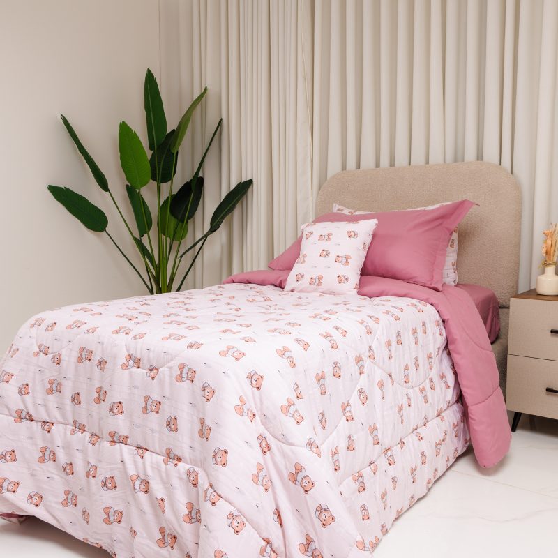 طقم لحاف سرير أطفال بتصميمات ملونة وجذابة