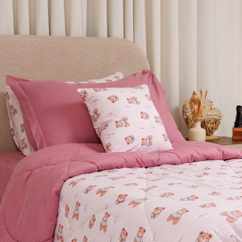 طقم لحاف سرير أطفال بتصميمات ملونة وجذابة